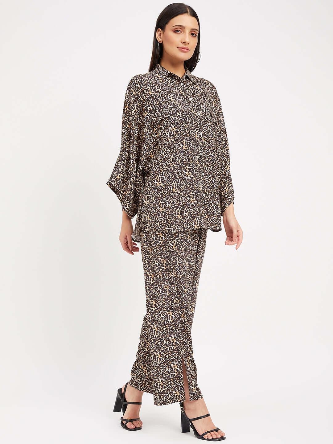 WOMEN ANIMAL PRINTED CO-ORD SET