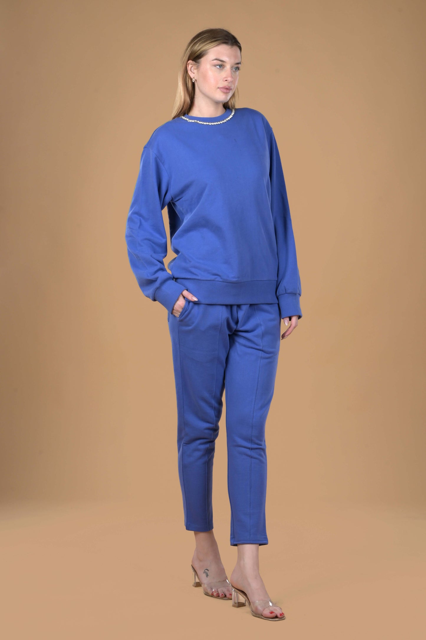 Round Neck Embellished Sweatshirt with pant( Blue)