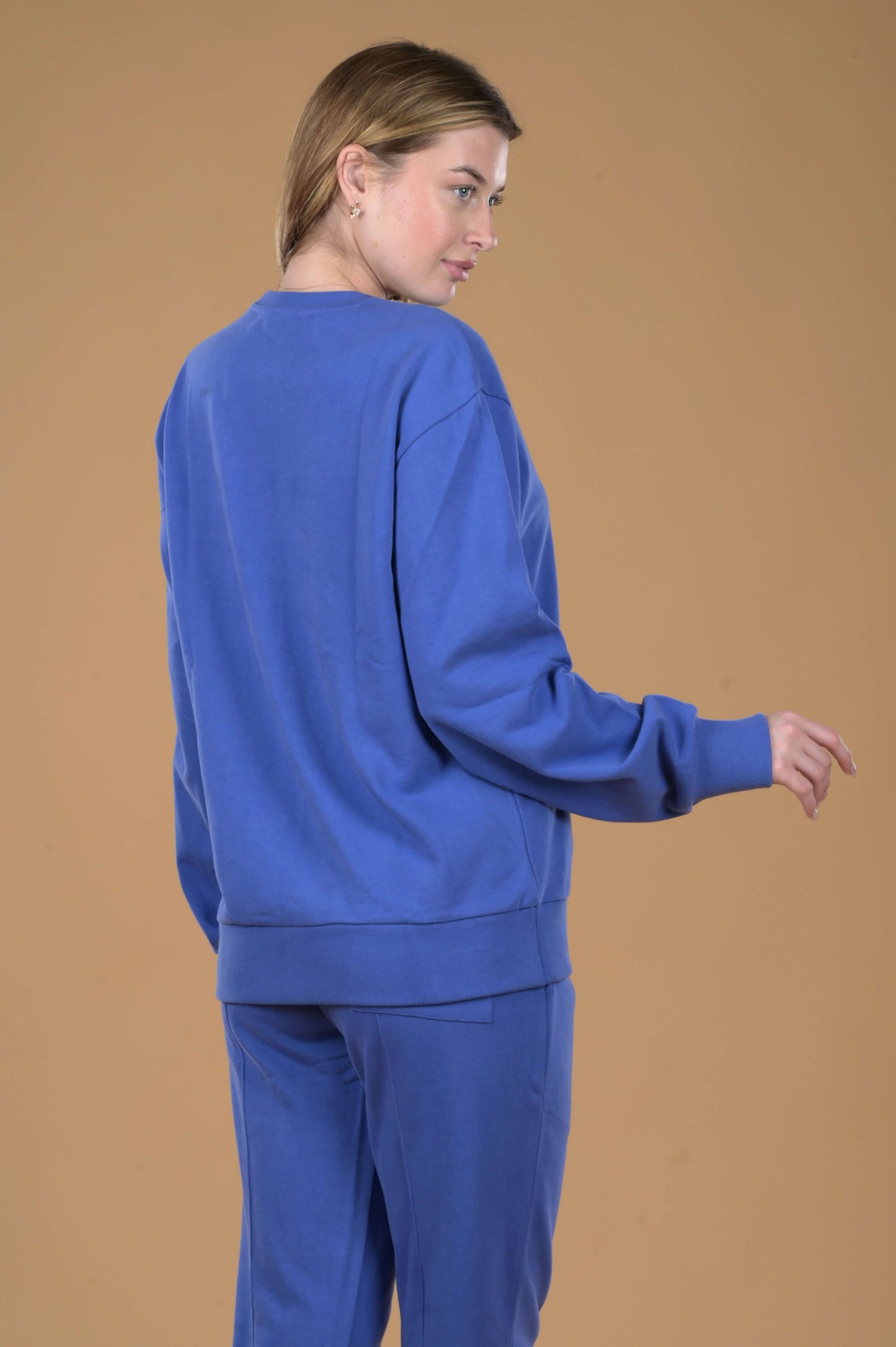 Round Neck Embellished Sweatshirt with pant( Blue)